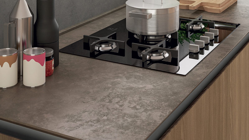 Consigli per la scelta dei materiali per i piani cottura
